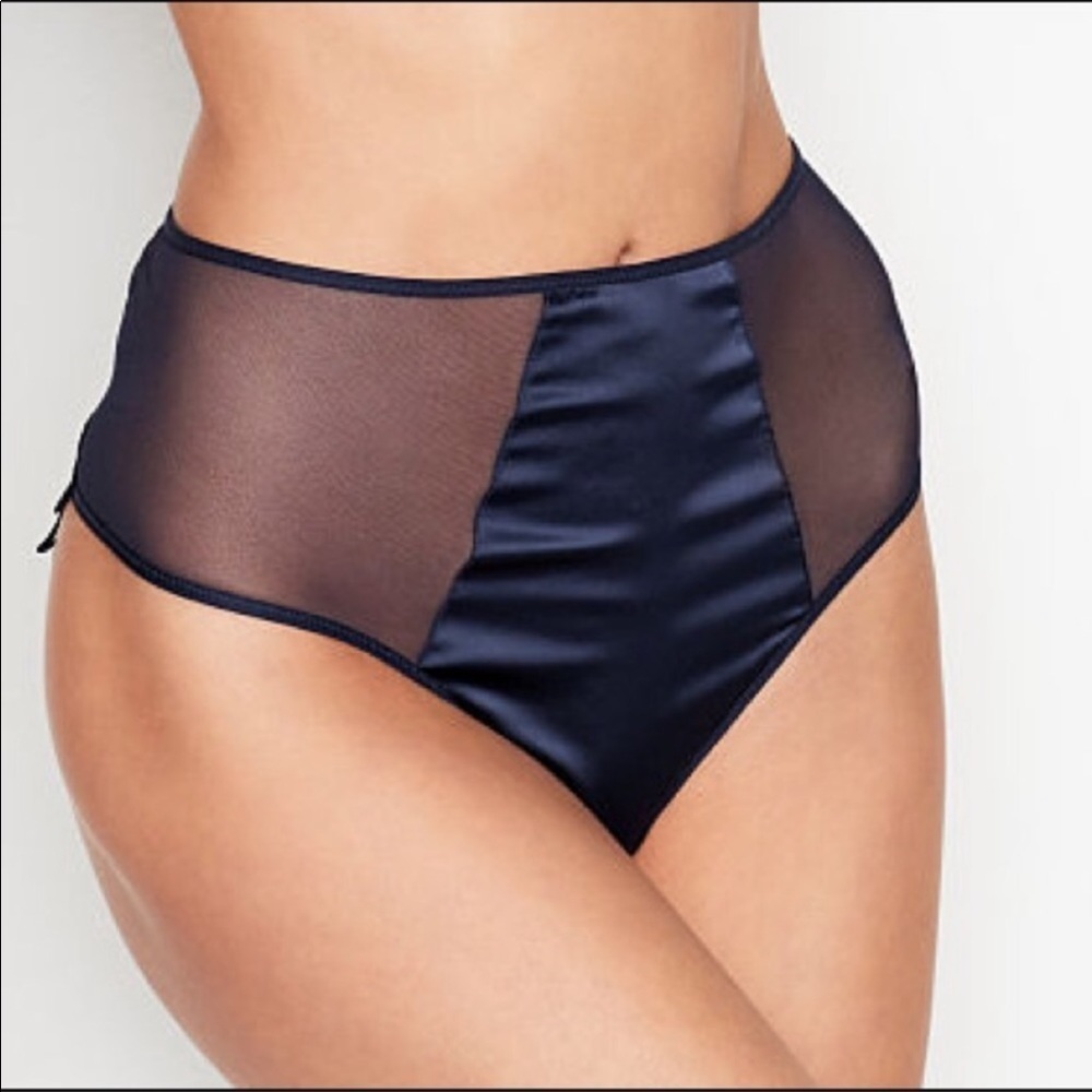 💖SALES🔻 💖Victoria Secret Sexy Cheeky Panty Double Dragons - Picture 2 of 15